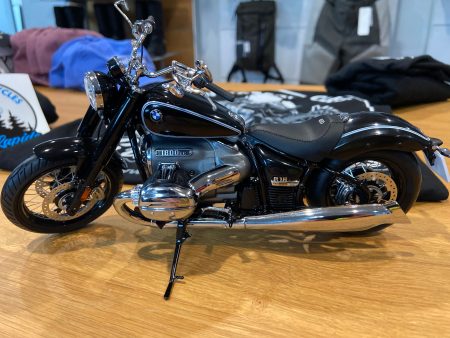 BMW R18 1:10 SCALE MODEL Supply